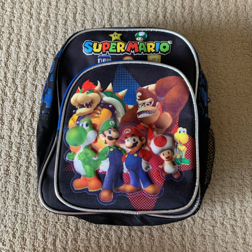 EUC NINTENDO Super Mario Mini Backpack